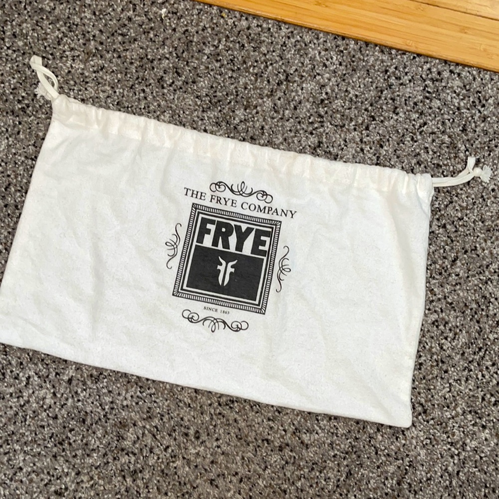 Frye dust bag 16.5” x 10”